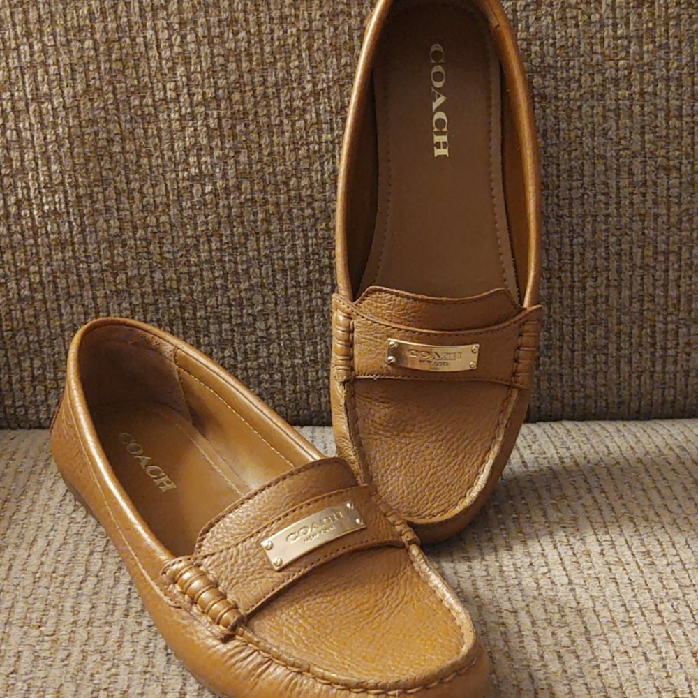 Coach Frederica driving loafers.